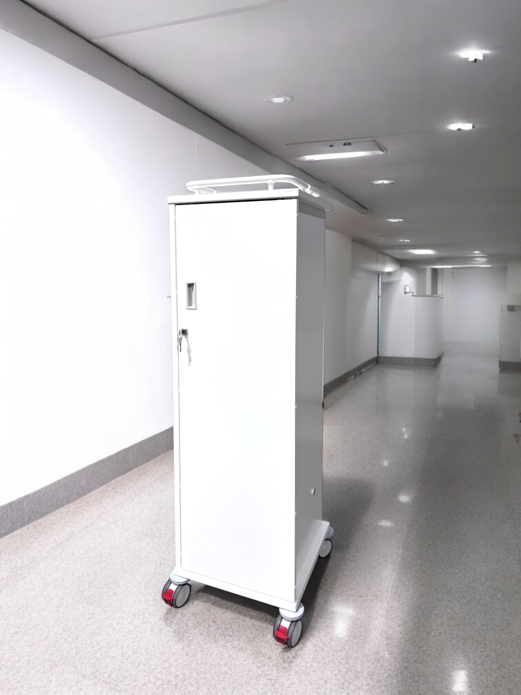 Patientenschrank Ansicht 1
